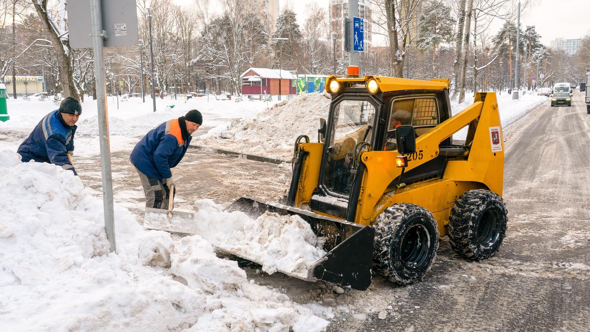 Москва установила новый суточный рекорд снежного покрова