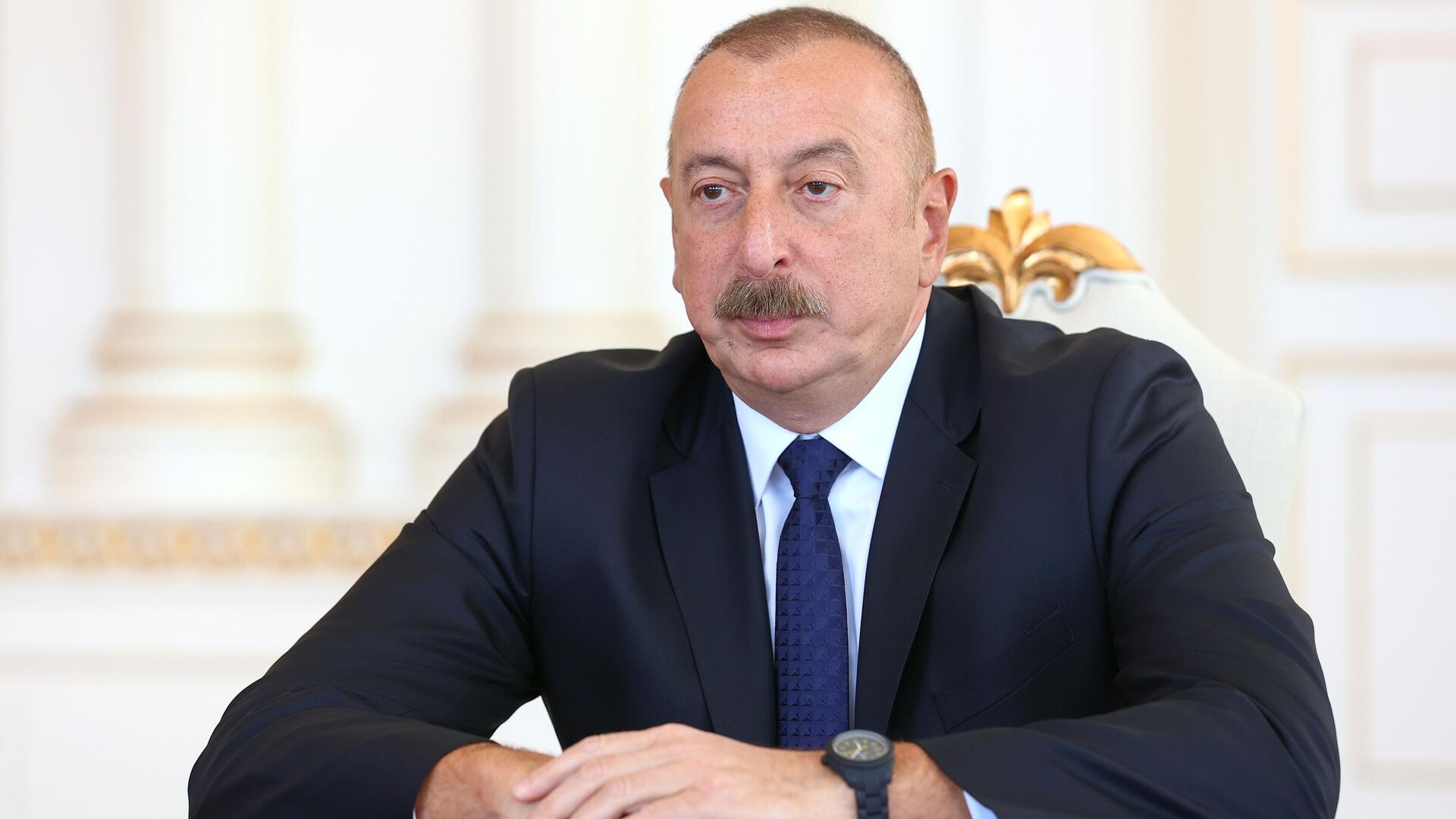 Алиев одержал победу на президентских выборах в Азербайджане