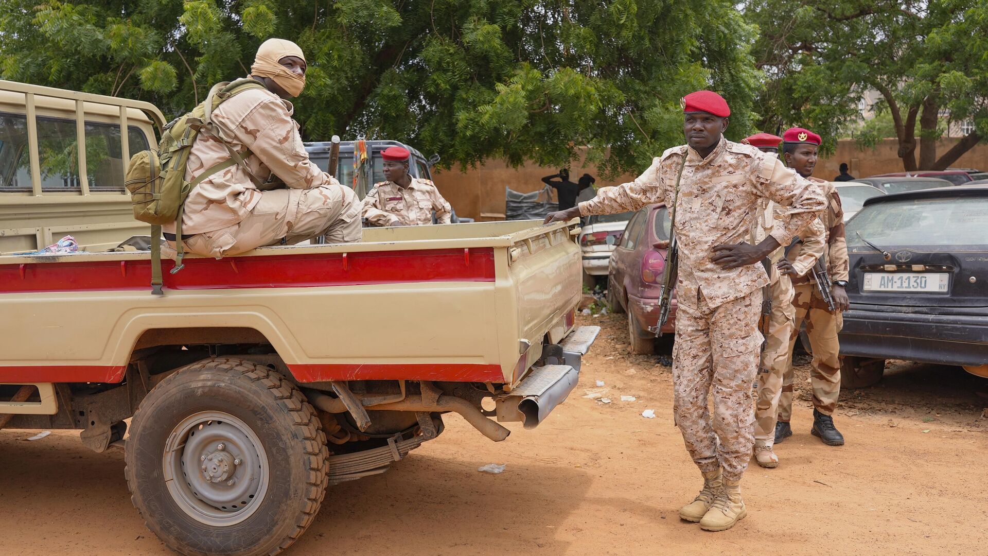 Преемник Зейна утверждает, что Нигер не просил Францию вывести войска