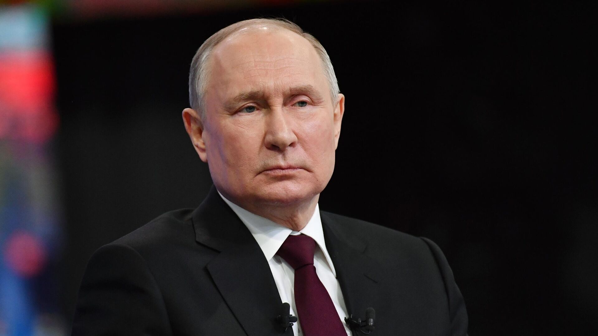 Путин заявил, что Россия должна быть либо суверенной, либо не существовать