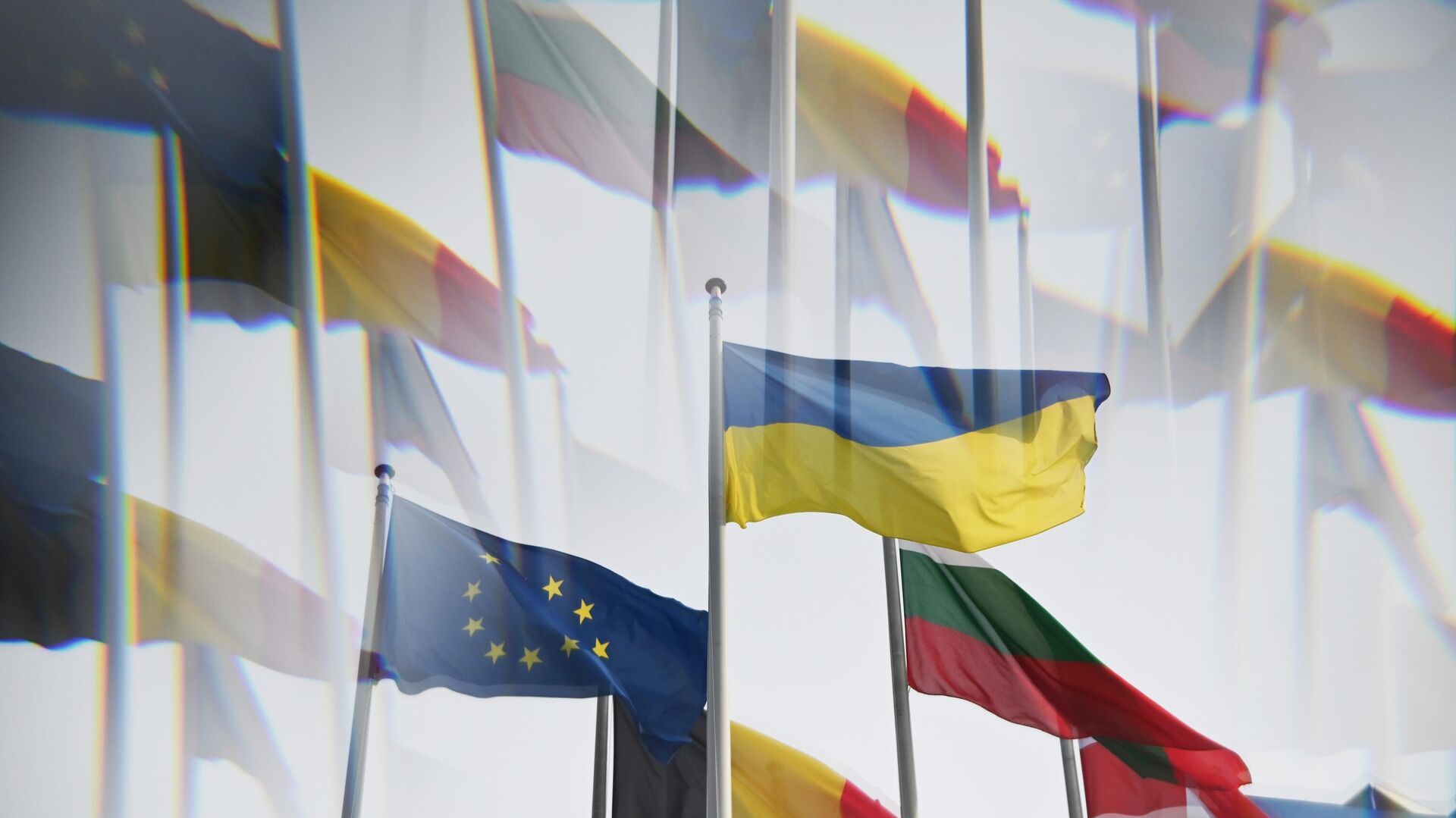 ЕК призвала страны Европы определить свою позицию в конфликте на Украине